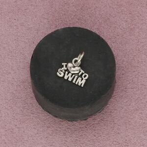 sterling silver i love to swim charm pendant